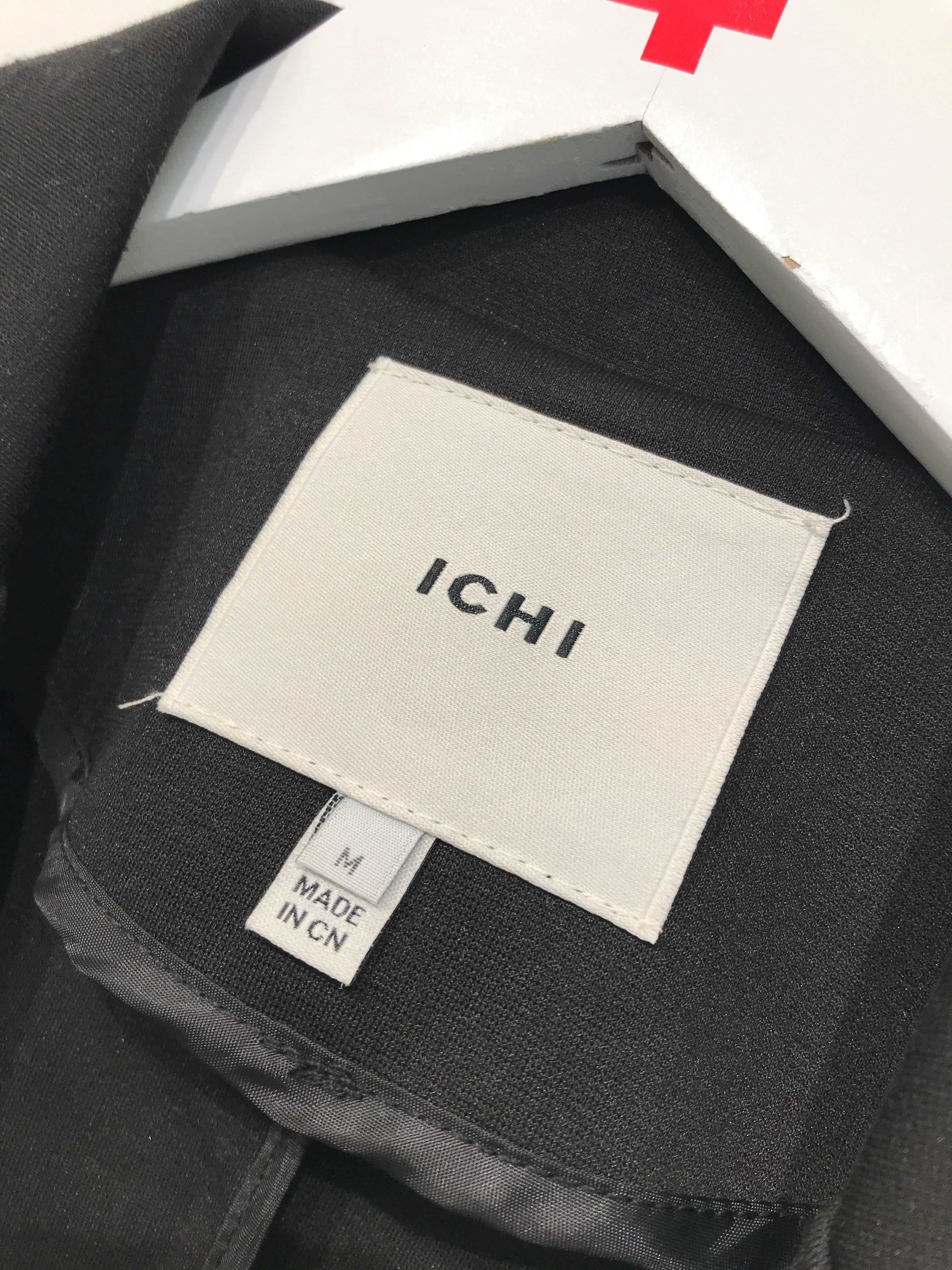 Ichi Blazer